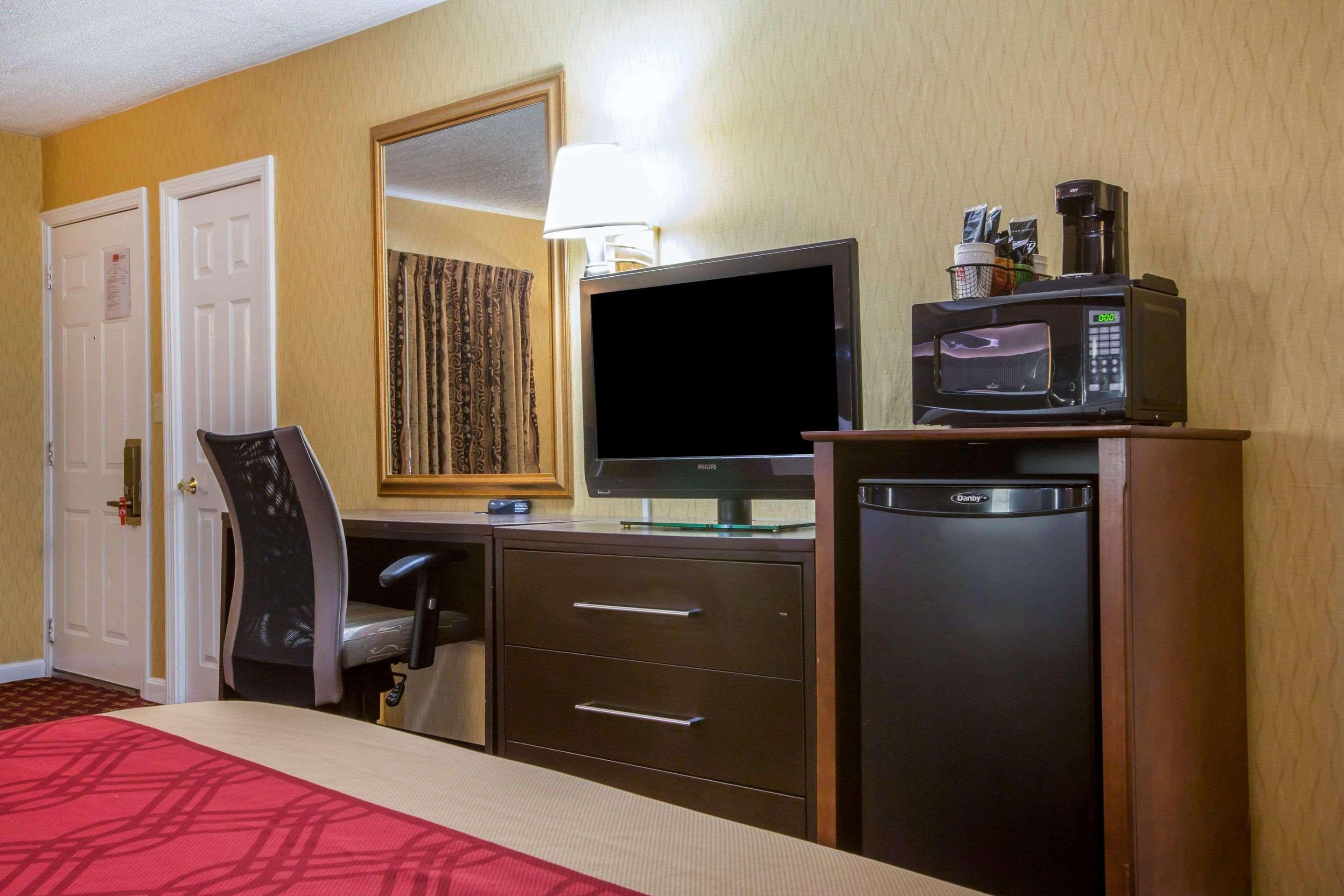 Econo Lodge Montpelier I-89 Exterior foto